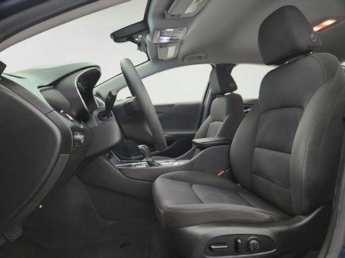 Used 2019 Chevrolet Malibu LT FWD image 10