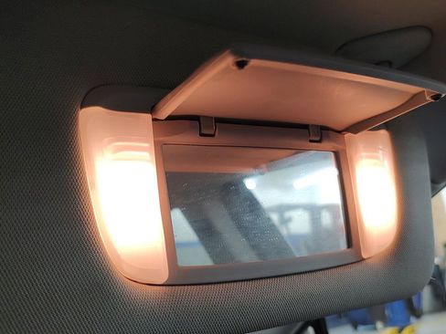 Used 2020 Subaru Legacy Premium image 7