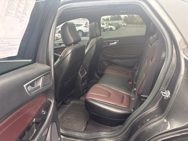 Used 2020 Ford Edge Titanium w/ Equipment Group 301A AWD/4WD image 6