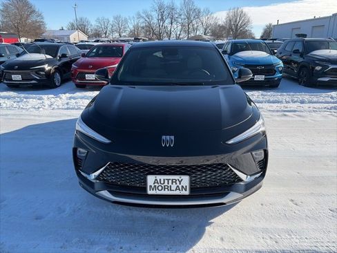 New 2026 Buick Envista Avenir image 9