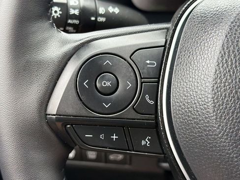 Used 2025 Toyota RAV4 Limited w/ Advanced Technology Package AWD/4WD image 17