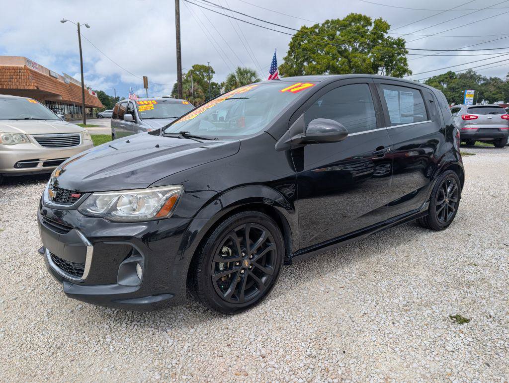 Used 2017 Chevrolet Sonic Premier FWD image 3