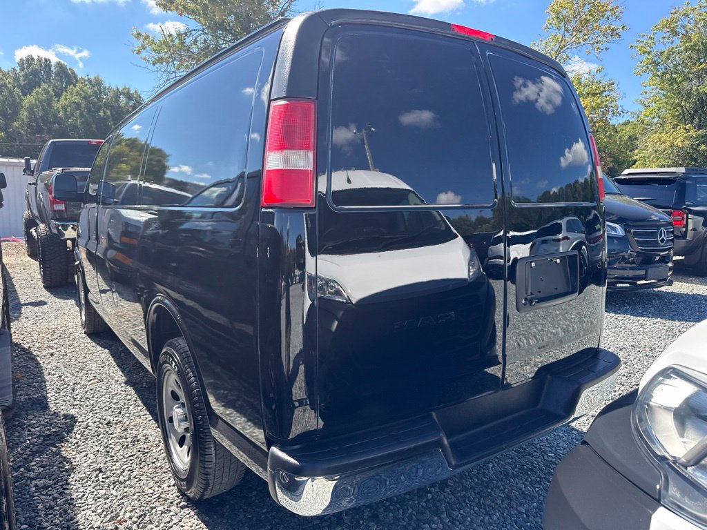 Used 2014 Chevrolet Express 1500 RWD image 4