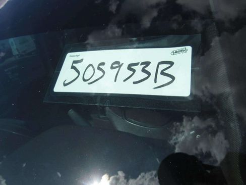 Used 2020 GMC Sierra 1500 Denali w/ Denali Ultimate Package AWD/4WD image 7