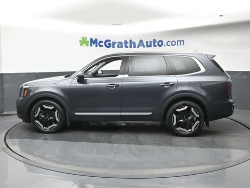 Used 2023 Kia Telluride EX FWD image 24