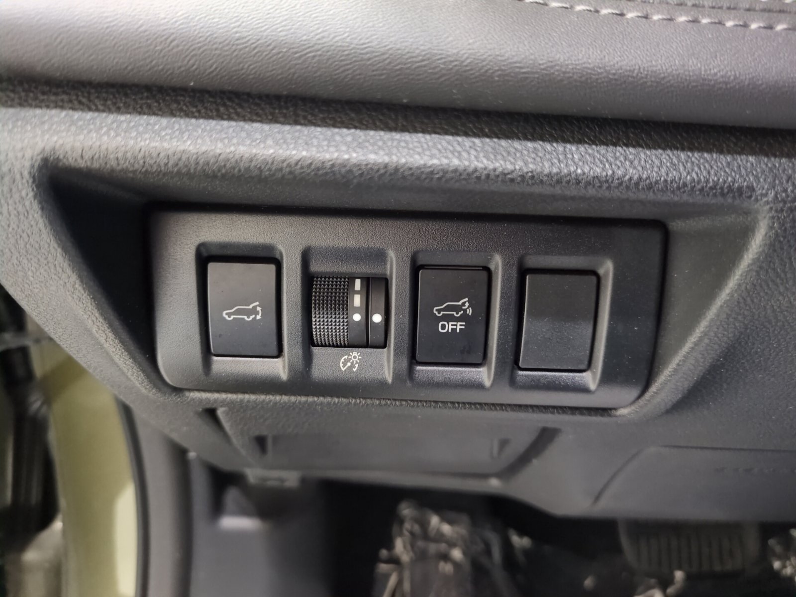 Certified 2023 Subaru Outback Touring AWD/4WD image 20