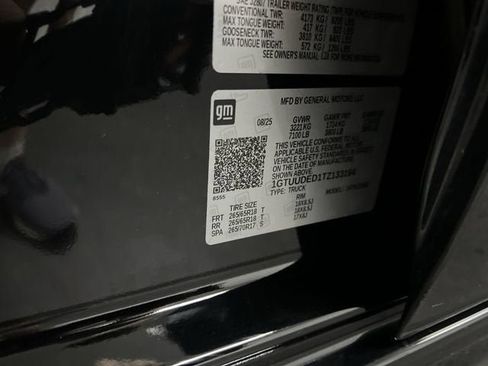 Certified 2026 GMC Sierra 1500 SLT AWD/4WD image 33