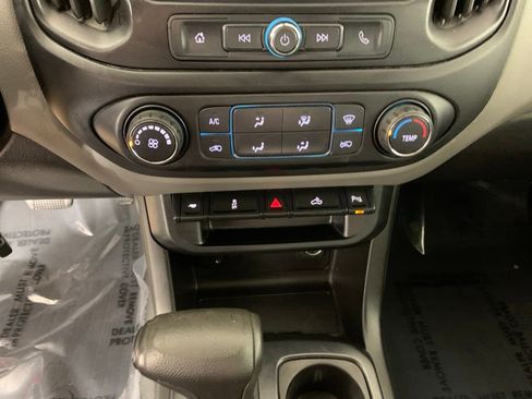 Used 2019 Chevrolet Colorado W/T w/ WT Convenience Package AWD/4WD image 24