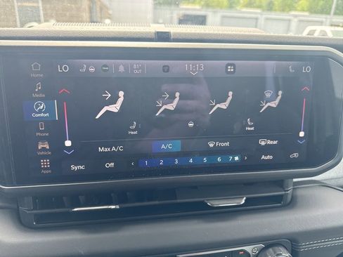 Used 2025 Jeep Wrangler Unlimited Sahara w/ Safety Group image 12