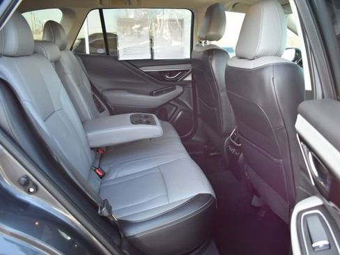 Used 2022 Subaru Outback Limited image 45