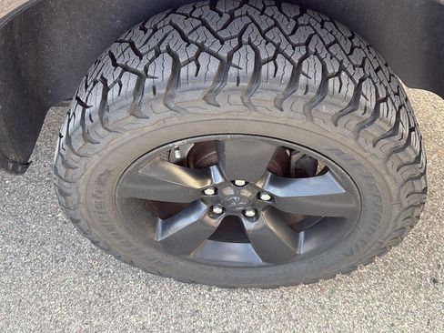 Used 2015 RAM 1500 Express image 4