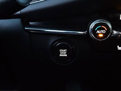 Used 2022 MAZDA MAZDA3 s image 16