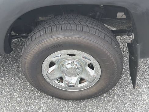 Used 2014 Toyota Tacoma PreRunner w/ Convenience Package RWD image 19