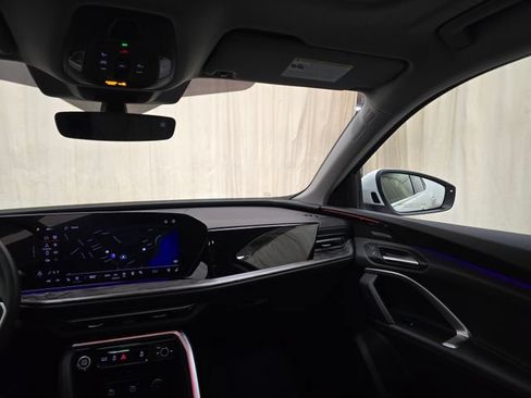 Certified 2025 Audi Q5 Premium Plus AWD/4WD image 32