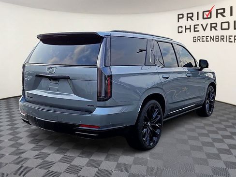 Used 2026 Cadillac Escalade Platinum Sport w/ LPO, ONYX Package AWD/4WD image 8
