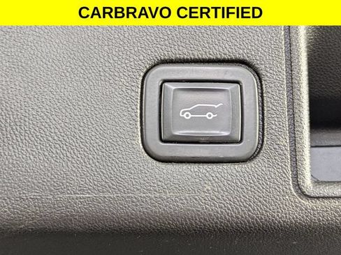 Certified 2022 GMC Terrain Denali AWD/4WD image 33