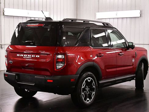 Used 2025 Ford Bronco Sport Outer Banks w/ Outer Banks Tech Package+ image 7