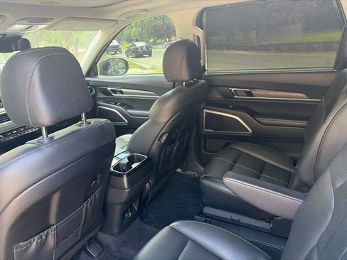 Used 2021 Kia Telluride EX w/ EX Premium Package FWD image 9