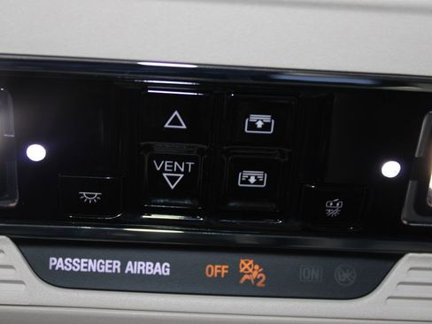 Used 2024 Lincoln Corsair AWD w/ Equipment Group 101A image 53