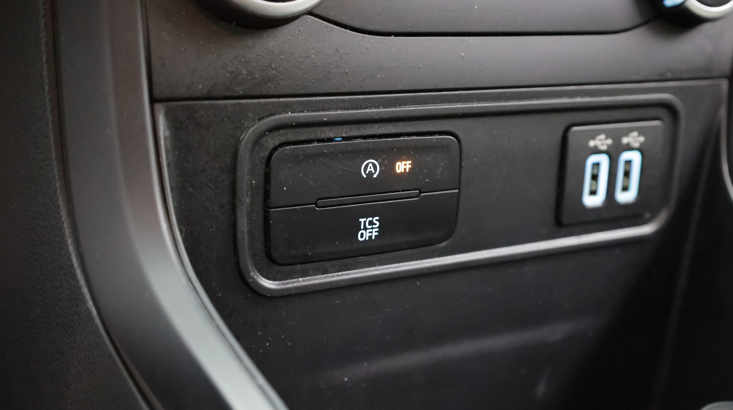 Used 2020 Ford EcoSport S AWD/4WD image 17