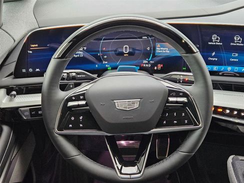 New 2026 Cadillac Optiq Sport 1 w/ LPO, Floor Liner Package AWD/4WD image 12