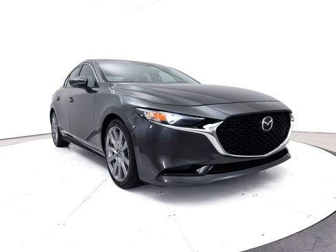 Used 2019 MAZDA MAZDA3 Sedan w/ Select Package FWD image 12