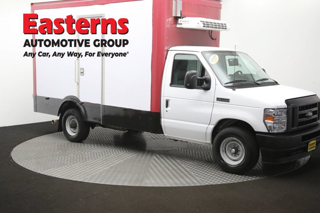 Used 2023 Ford E-350 and Econoline 350 Super Duty w/ Power Windows & Locks Group RWD image 48