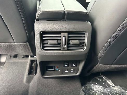 New 2026 Nissan Rogue Platinum w/ Platinum Premium Package AWD/4WD image 17
