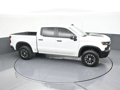 Used 2024 Chevrolet Silverado 1500 ZR2 w/ Technology Package AWD/4WD image 63
