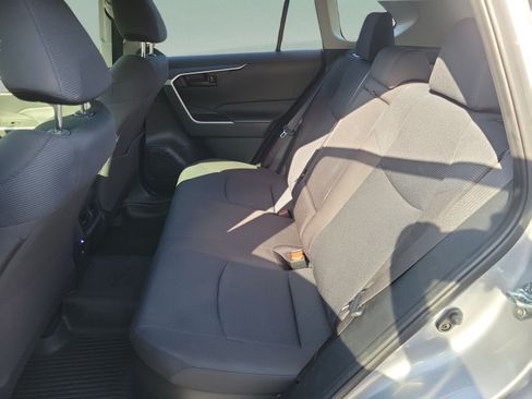 Certified 2023 Toyota RAV4 LE AWD/4WD image 23