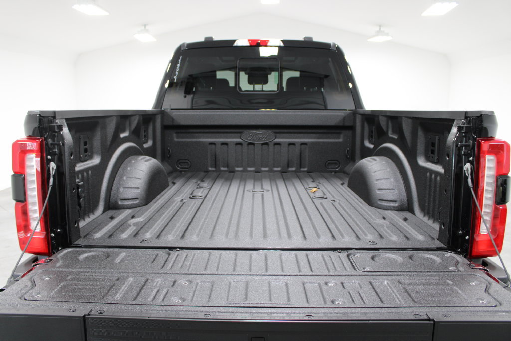 New 2026 Ford F350 Lariat w/ Black Appearance Package AWD/4WD image 18