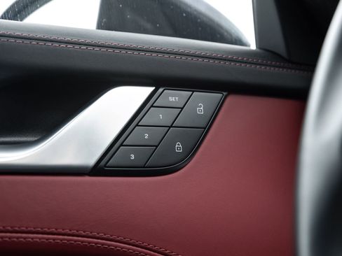 Certified 2023 Porsche 911 Turbo S AWD/4WD image 18