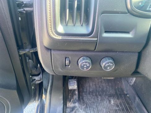 Used 2021 GMC Canyon AT4 w/ Trailering Package image 19