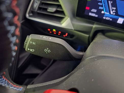 Used 2024 BMW M2 w/ Lighting Package image 19