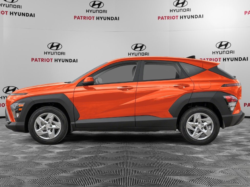 New 2027 Hyundai Kona SE FWD image 3