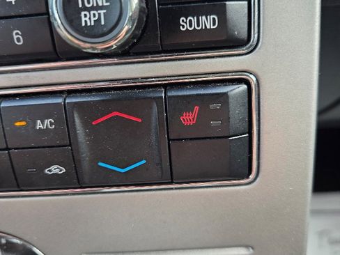 Used 2011 Ford Flex Limited w/ Class III Trailer Tow Pkg image 26