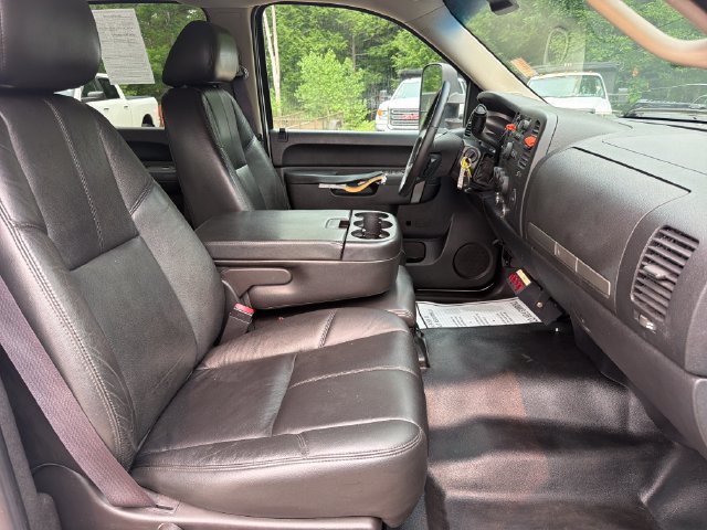 Used 2013 Chevrolet Silverado 3500 LT w/ Interior Plus Package AWD/4WD image 22