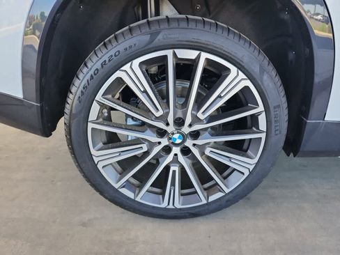 New 2026 BMW X1 xDrive28i w/ Technology Package AWD/4WD image 9