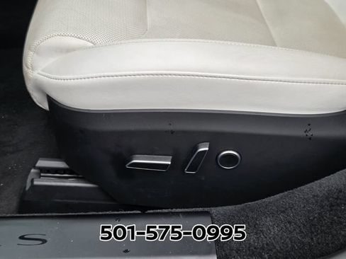 Used 2022 Tesla Model S AWD/4WD image 8