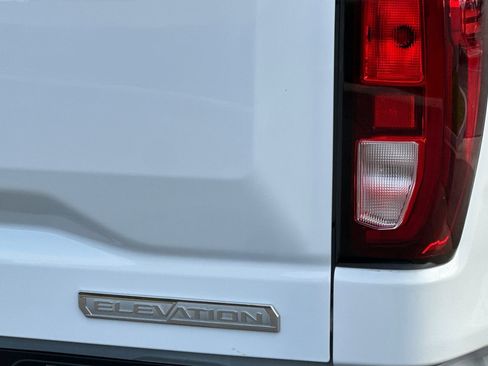 Used 2023 GMC Sierra 1500 Elevation w/ Preferred Package image 28