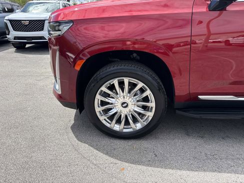 Certified 2023 Cadillac Escalade Premium Luxury AWD/4WD image 9