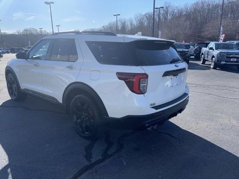 Used 2020 Ford Explorer ST w/ ST Street Pack image 4