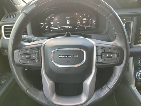 Used 2023 GMC Yukon XL Denali w/ Denali Reserve Package RWD image 11