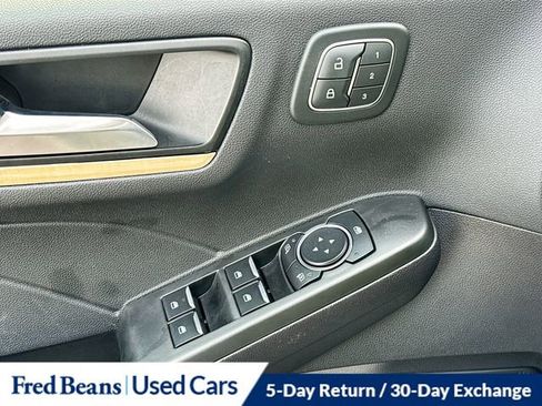 Used 2022 Ford Escape Titanium w/ Titanium Elite Package image 20