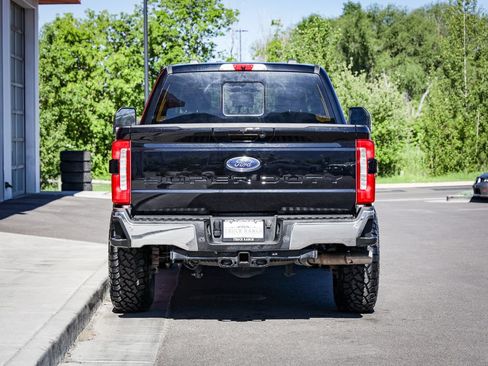 Used 2024 Ford F250 Lariat AWD/4WD image 4