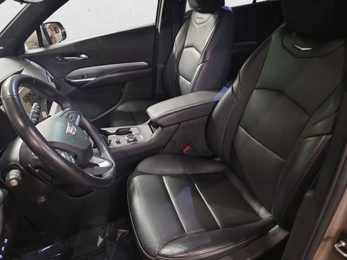 Used 2022 Cadillac XT4 Premium Luxury w/ Technology Package image 15