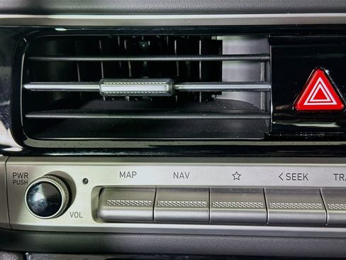 Used 2025 Genesis G70 2.5T w/ Sport Prestige Package image 24