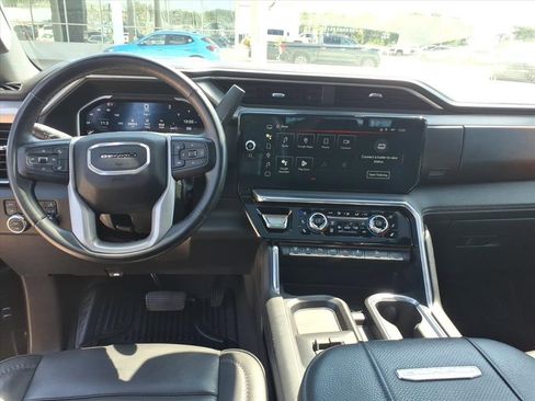 Used 2024 GMC Sierra 2500 Denali w/ Denali Reserve Package image 20