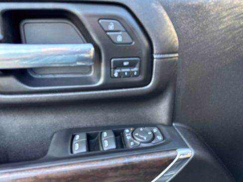Used 2022 GMC Sierra 2500 Denali AWD/4WD image 13