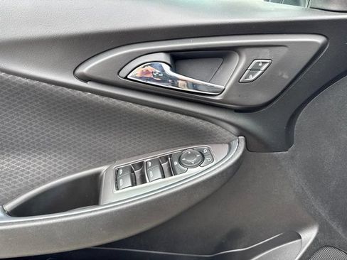 Used 2018 Chevrolet Malibu LT w/ Driver Confidence Package FWD image 11